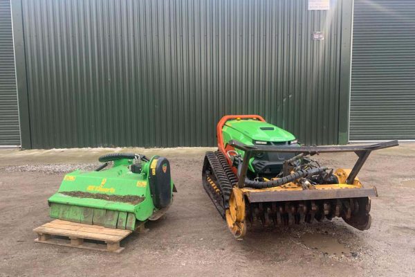 Dobells Professional Tree Care & Arboricultural Contractors | Crane Assisted Tree Work | Green plant equipment